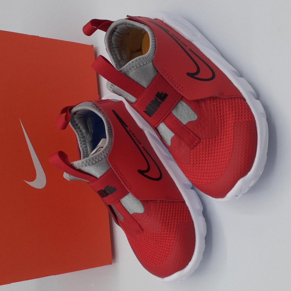 NIKE FLEX RUNNER 2 RED/ BLACK NIB VARIOUS SIZES BOYS TODDLER SHOES SNEAKERS - Picture 1 of 8